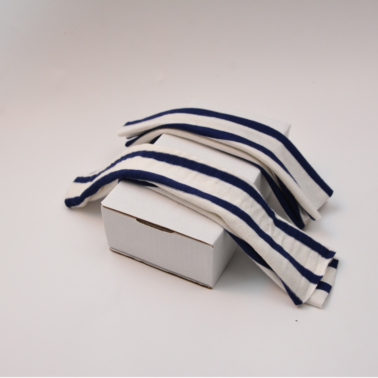 ANTI-BLISTERS STRAP COVERS | BLUE-WHITE STRIPES